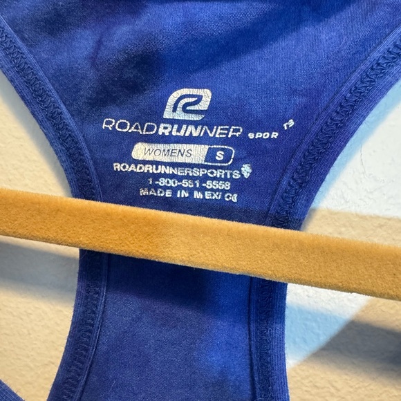 Road Runner Vibrant Blue Tie-Dye Tank Top size Small - Picture 2 of 3